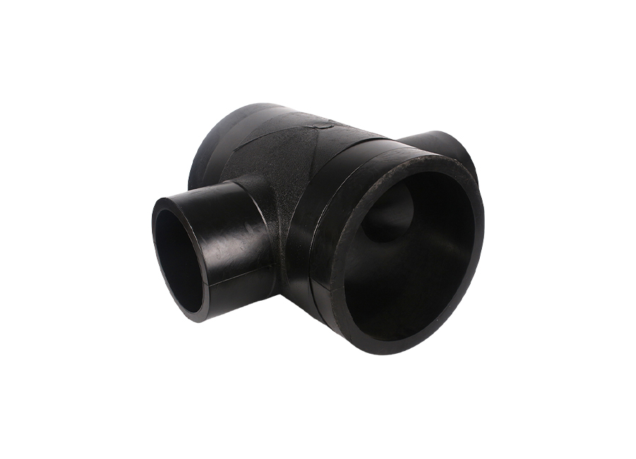 Pienentävä cross-tee Pienentävä cross-tee